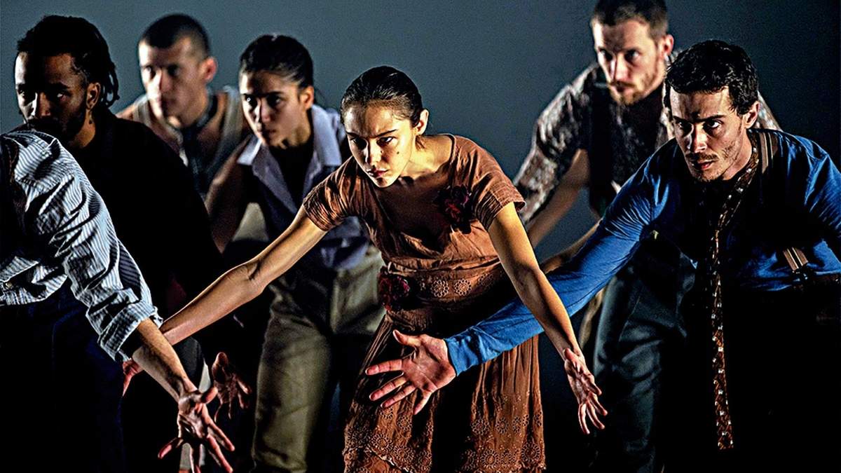 En movimiento (En corps; Francia/Bélgica, 2021)