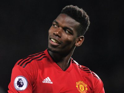 Paul Pogba: el llamado a una figura del Barcelona para que se sume al Manchester United