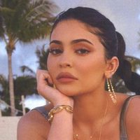 "¡Piedad por favor!" Kylie Jenner sufre los ataques más insensibles de todos "¡Me lesioné!"