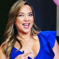 ¡Se animó! Adamari López salió en bata para las redes sociales y… ¡Evidenció su belleza!