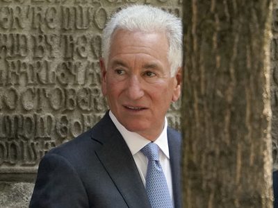 Francia convoca a embajador de EU por carta “inaceptable”