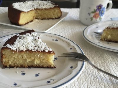 Bizcocho matero, con solo 3 huevos y sin harina: queda esponjoso y rico para compartir en familia