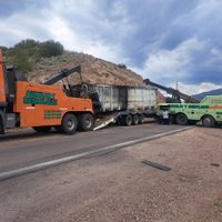 Cortaron el tránsito en la ruta 7 para mover los camiones chocados