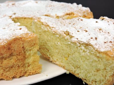 Prepará el bizcochuelo más rico y más fácil del mundo en 3 sencillos pasos y merendá este domingo