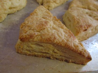 Scones de queso iguales a los de Starbucks: no gastes de más y prepará esta receta con un resultado tan rico como tentador