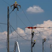 Reportan apagón en Yucatán, Campeche y Quintana Roo; CFE dice que ya atiende la falla