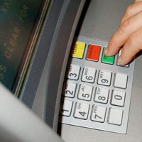 Fallo clave: un banco no podrá cobrar créditos sacados mediante una estafa telefónica