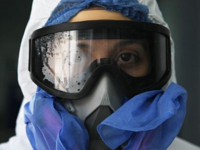 OIT: Las mujeres que trabajan en el sector sanitario ganan 24% menos que los hombres
