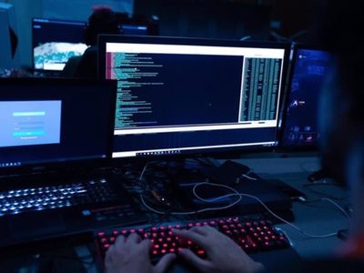 Qué son y cómo evitar el robo de información con el phishing, pharming, smishing y vishing
