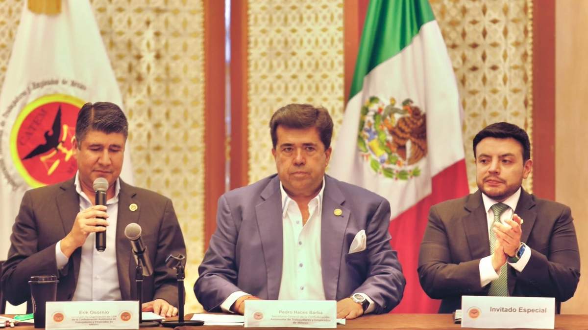 Pedro Haces, diputado de Morena y líder del CATEM