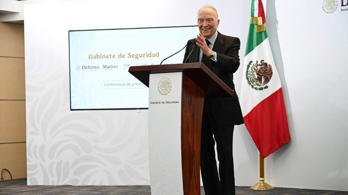 El fiscal Alejandro Gertz en la conferencia del gabinete de seguridad