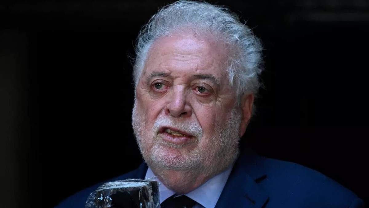 Sigue el escándalo por el vacunatorio VIP que terminó con la salida de Ginés González García. Fuente: (Twitter)