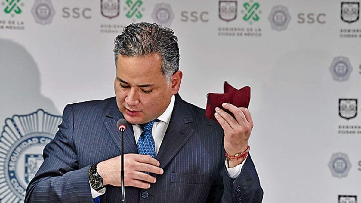 Santiago Nieto, titular de la Unidad de Inteligencia Financiera (UIF)