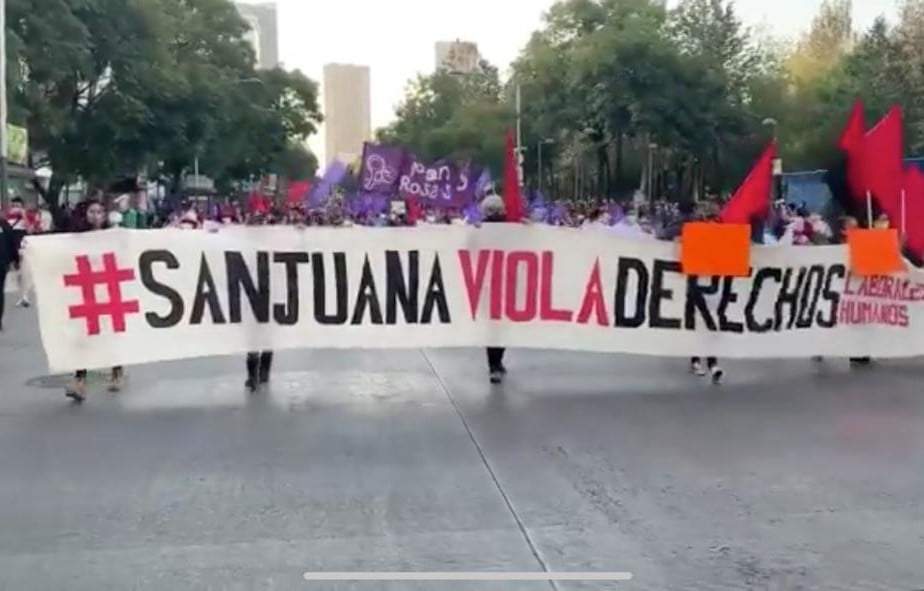 Avanza la marcha por el Día Internacional para la Eliminación de la Violencia contra la Mujer