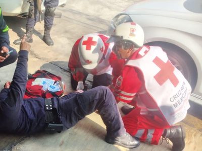 Atacan a policías en Córdoba, Veracruz: un muerto, un herido y una oficial desaparecida