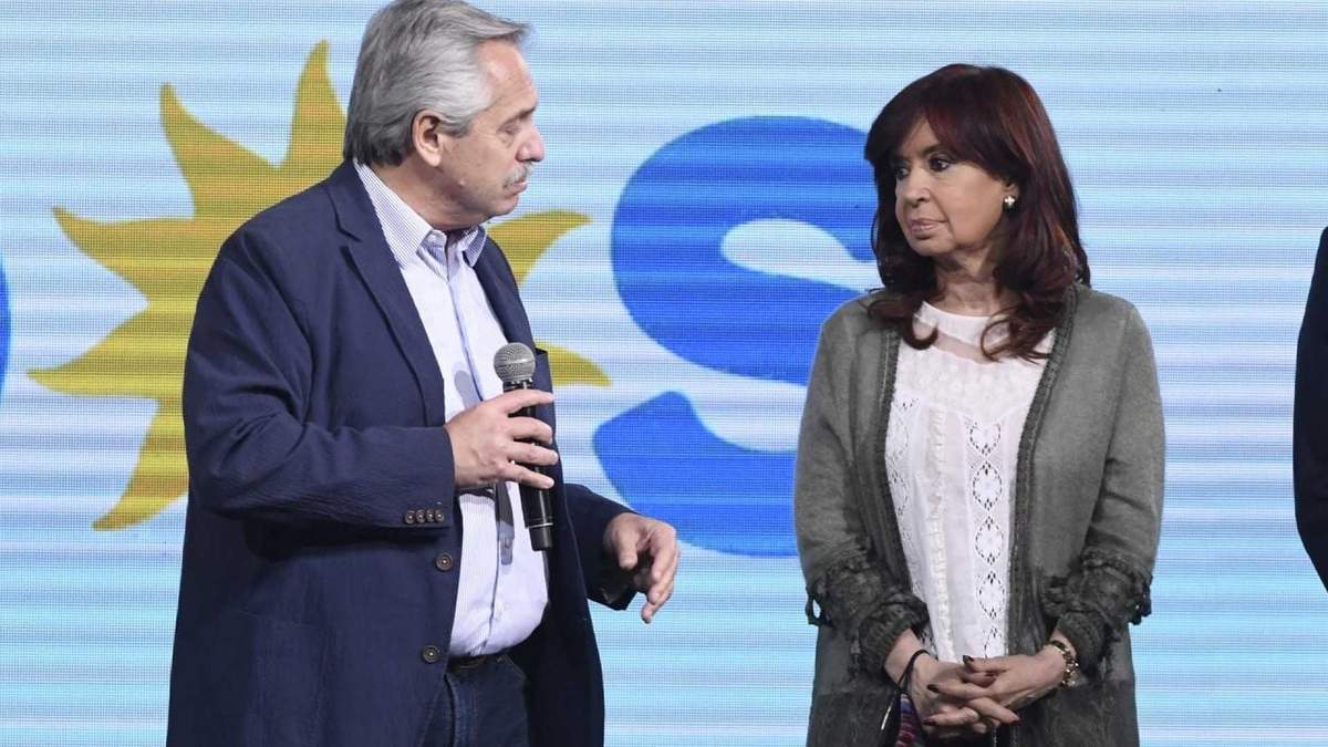 El presidente de la Nación, Alberto Fernández, y la vicepresidenta, Cristina Fernández de Kirchner. Fuente: (Twitter)