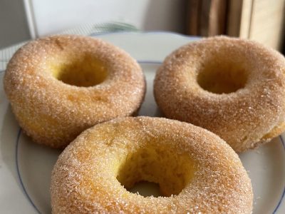 Donas de manzana con chocolate: increíblemente esponjosas, ricas y bajas en calorías