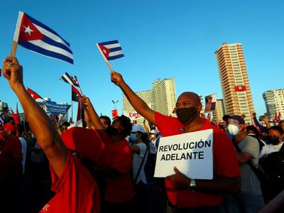 Tras las protestas históricas, el Gobierno de Cuba movilizó a unos 100 mil seguidores en La Habana