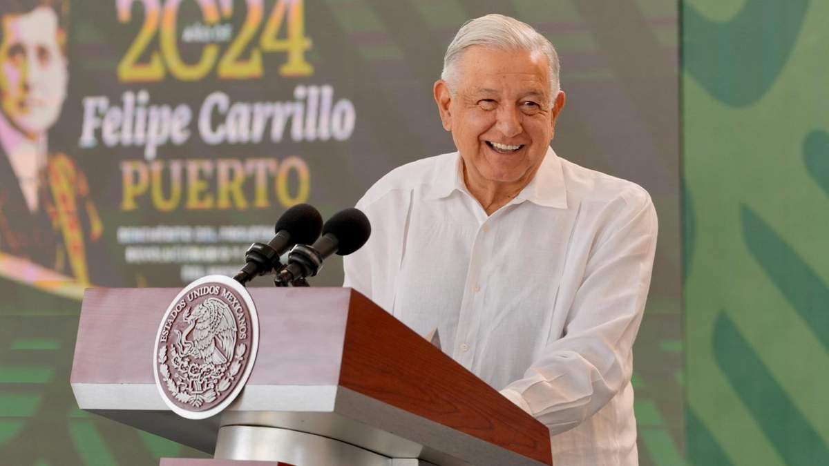 El presidente durante su conferencia de prensa en Oaxaca