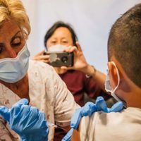 Salud y Educación coordinan la vacunación pediátrica en Río Negro y Neuquén