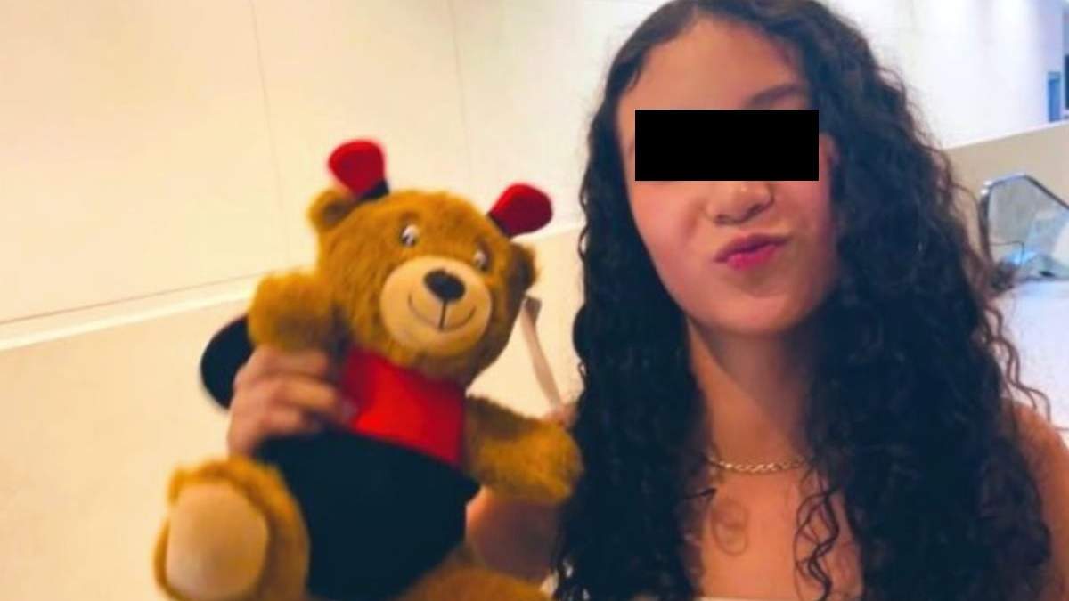 Autoridades investigan si el padrastro de Paloma Nicole fue quien realizó la operación estética en Durango que derivó en su muerte.