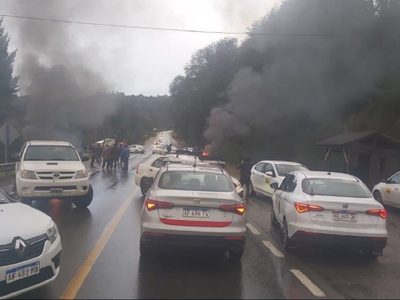 Detuvieron al último de los cinco individuos que atacaron al taxista en Villa La Angostura
