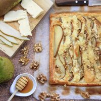 Hojaldre de peras, jamón y queso: preparate para los aplausos con esta receta fácil y con un toque gourmet