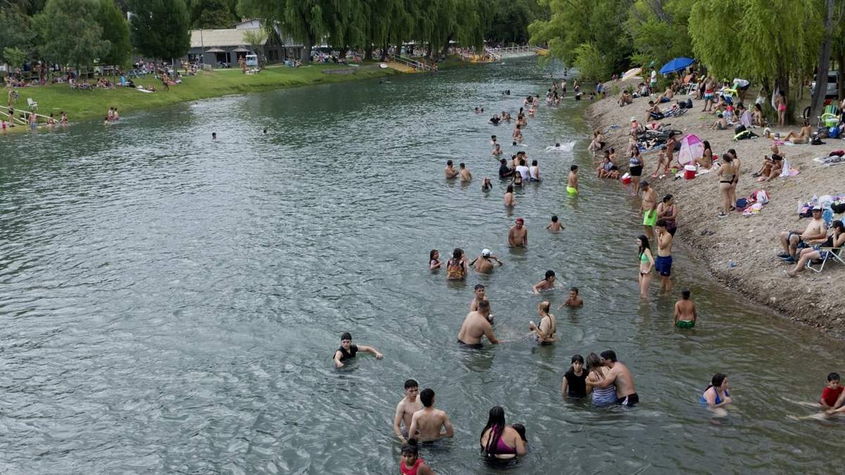 El calor con altas temperaturas se mantendrá toda la semana. Fuente: (Emiliano Ortiz)