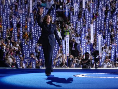 Kamala Harris acepta la nominación presidencial demócrata y el reto de derrotar a Trump