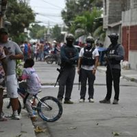 Ataque armado en Ecuador deja cinco muertos