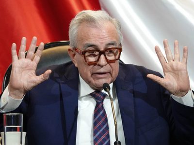 Solicitan iniciar el proceso para la revocación de mandato de Rubén Rocha Moya
