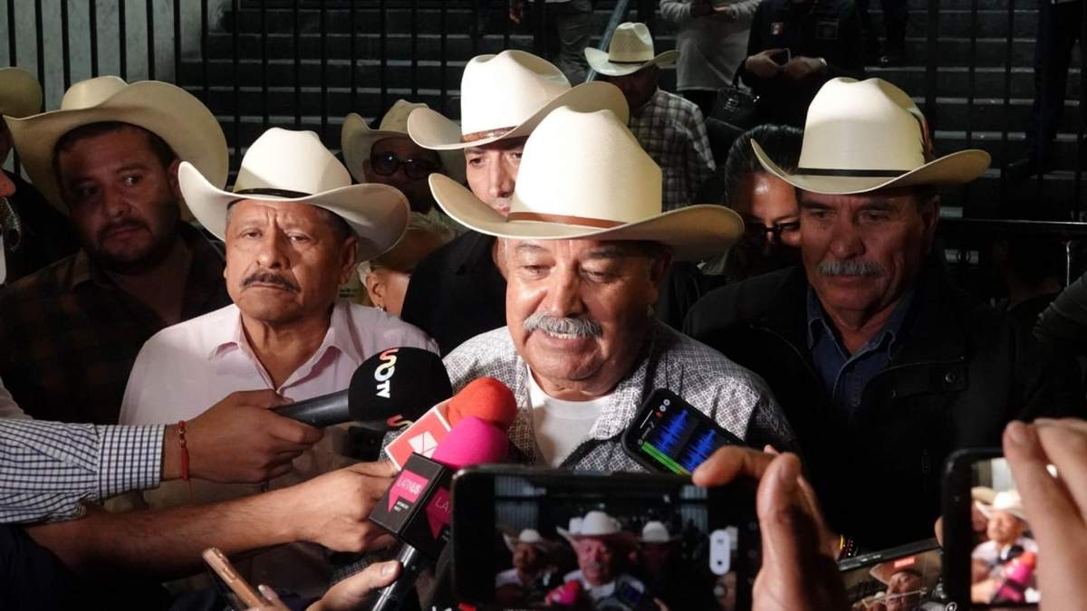 Representantes campesinos y transportistas salieron de la Secretaría de Gobernación sin un acuerdo en la mesa de negociación de los recientes bloqueos