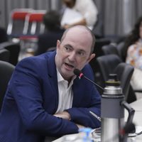Diputado de Neuquén cuestionó la política de aumento de combustibles en el mercado interno