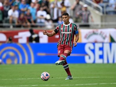 El defensa brasileño Thiago Silva, de 41 años, es nuevo jugador del Porto