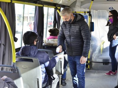 Los choferes del transporte urbano reciben amenazas de pasajeros