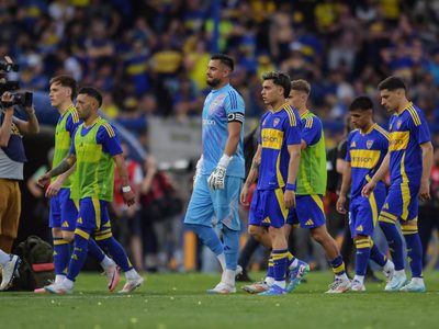 Riquelme y Boca evaluan la situación: las posibles sanciones que podría recibir Chiquito Romero