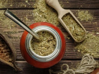 No tires tu mate de madera partido y reciclalo con esta idea que te va a encantar