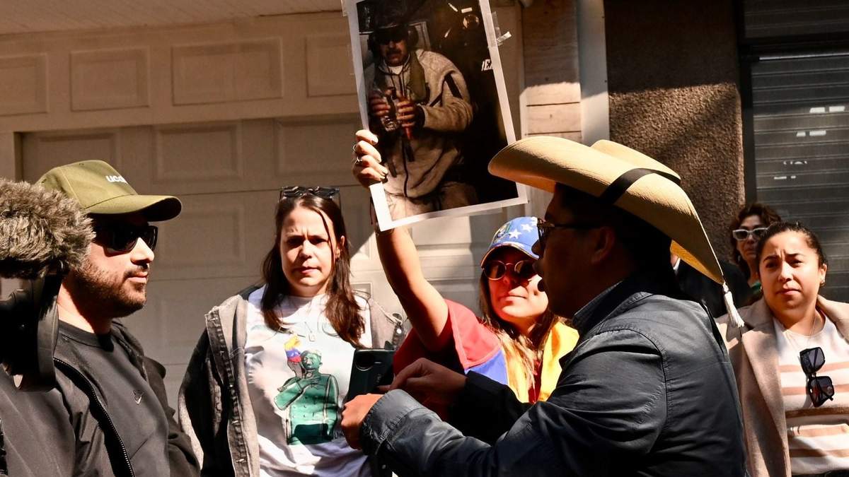 Protestas en la CDMX por la intervención de EU en Venezuela