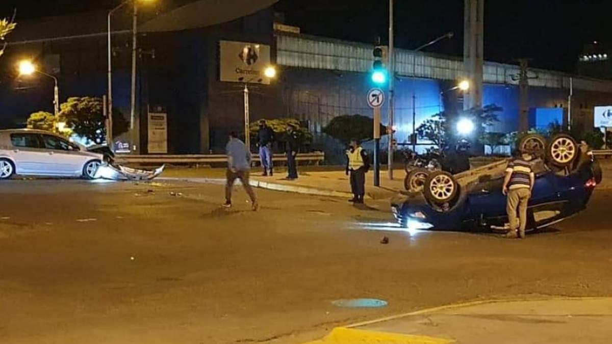 Choque en avenida Olascoaga y Ruta 22. Fuente: (Twitter)