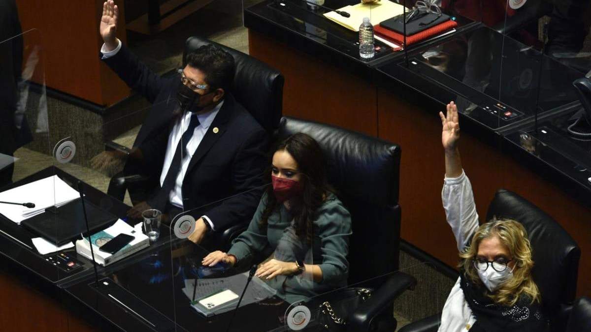 Sesión de la Comisión Permanente en la que se frenó la convocatoria a un extraordinario para discutir la revocación de mandato