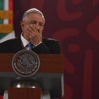 AMLO amanece ronco; descarta prueba de covid-19: "espero hoy mejore"