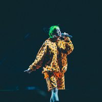 Corona Capital día 2: onirismo de Interpol y Billie Eilish; robo de celulares, a la orden del día