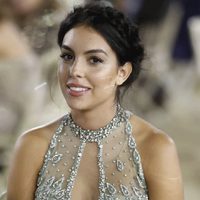 ¡Irreconocible! Georgina Rodríguez en el centro de la polémica por una foto antes de sus retoques ¡M