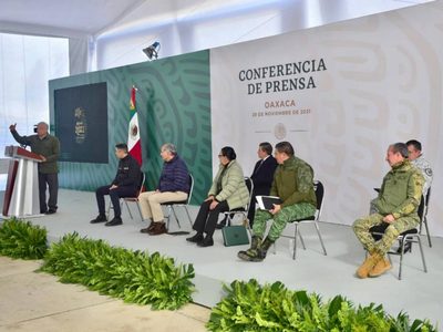 Los opositores “nos han hecho lo que el viento a Juárez: AMLO ante surgimiento del FCN