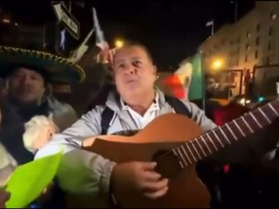 Ésta es la letra de “Canción del pueblo” dedicada a AMLO a su llegada a EU
