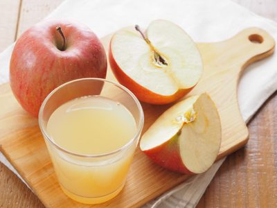 Jugo de manzana sin azúcar: perfecto para los chicos y sin gastar en los que tienen conservantes