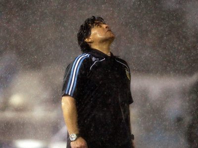 Velarán a Diego Maradona en Casa Rosada y se espera a más de un millón de personas