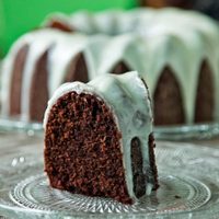 Budín de café, cacao y crema moka: la receta bomba que tenés que hacer este domingo para matear