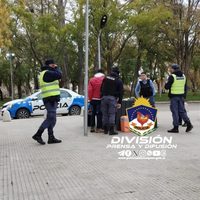Operativo antidrogas en una plaza de Plottier: dos detenidos
