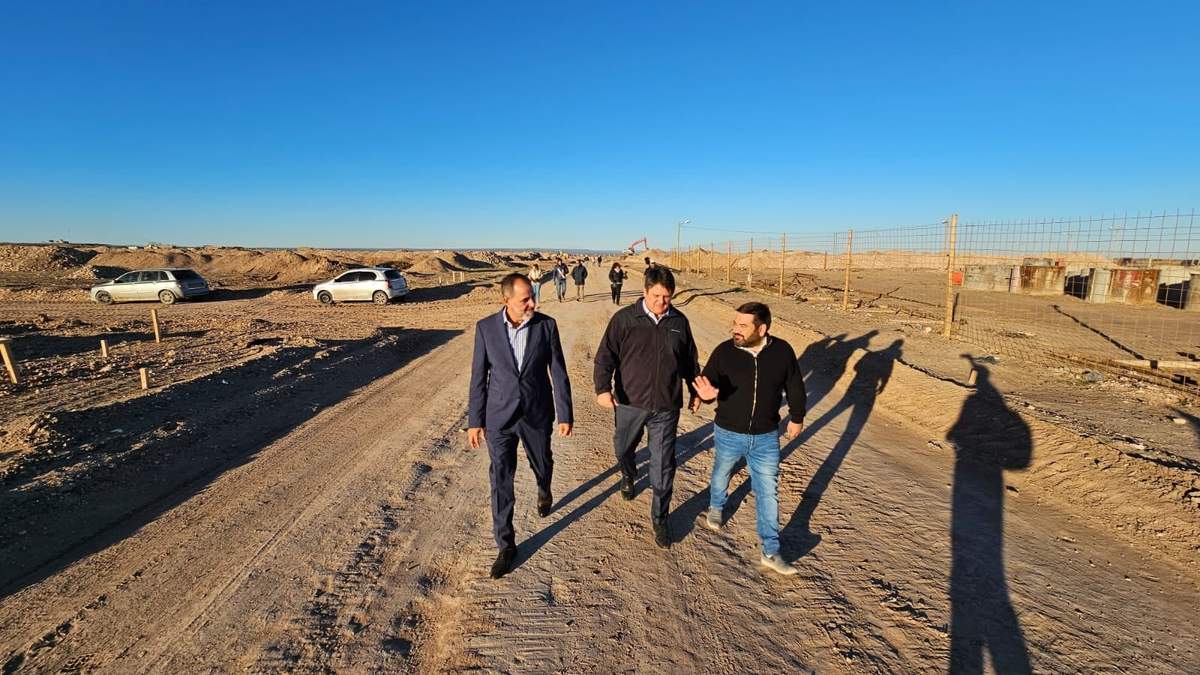 Mariano Gaido en la recorrida del Distrito 6. Fuente: (Twitter).